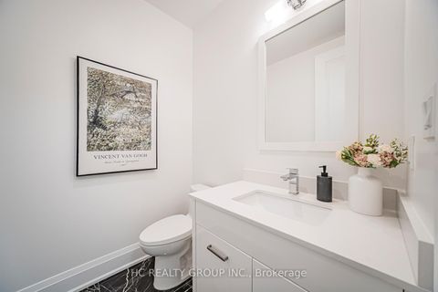 Photo 18 at 2462 Bayview Avenue, York Mills, Toronto