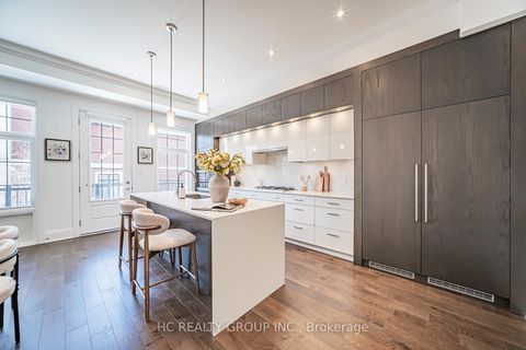 Photo 19 at 2462 Bayview Avenue, York Mills, Toronto