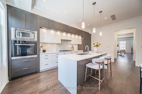 Photo 23 at 2462 Bayview Avenue, York Mills, Toronto