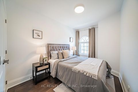 Photo 35 at 2462 Bayview Avenue, York Mills, Toronto