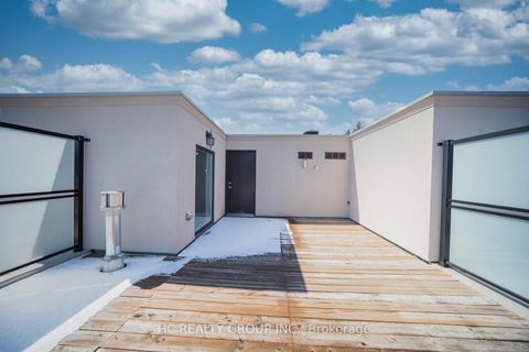 Photo 45 at 2462 Bayview Avenue, York Mills, Toronto