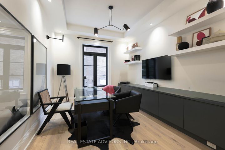 Photo 18 at 20 Arrowstook Road, Bayview Village, Toronto