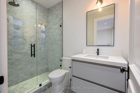 Photo 36 at 20 Arrowstook Road, Bayview Village, Toronto