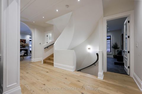 Photo 37 at 20 Arrowstook Road, Bayview Village, Toronto