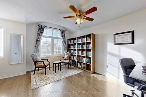 Photo 18 at 521 Mcgregor farm Trail, Glenway Estates, Newmarket