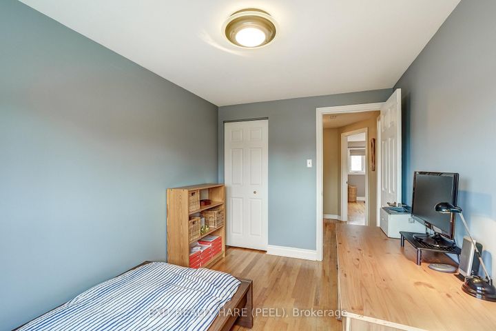 Photo 23 at 29 Trotters Lane, Brampton South, Brampton