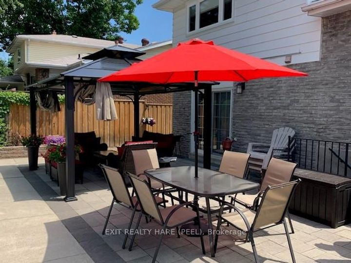 Photo 39 at 29 Trotters Lane, Brampton South, Brampton