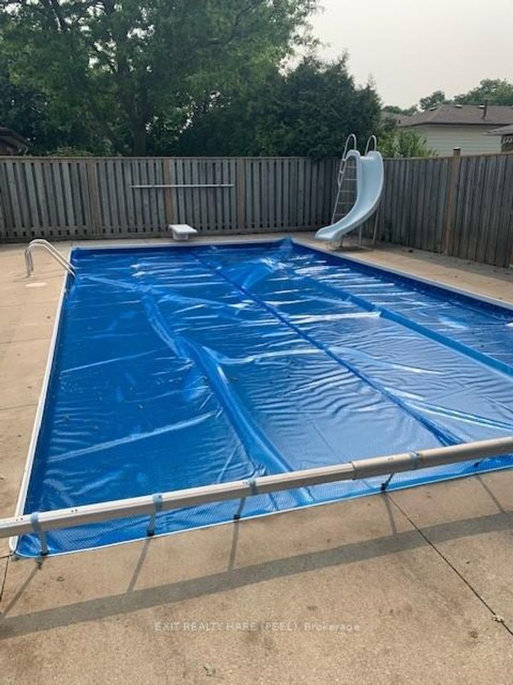 Photo 45 at 29 Trotters Lane, Brampton South, Brampton