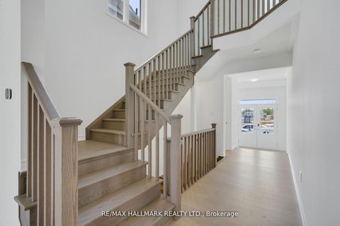 Photo 15 at 634 Newlove Street, Rural Innisfil, Innisfil
