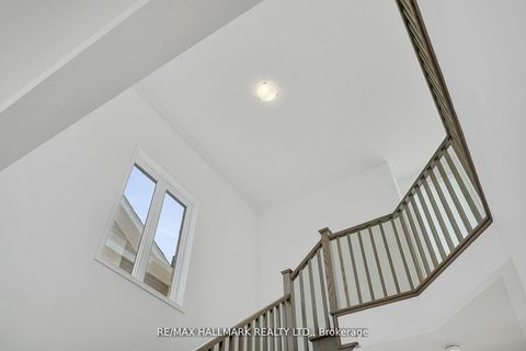 Photo 16 at 634 Newlove Street, Rural Innisfil, Innisfil