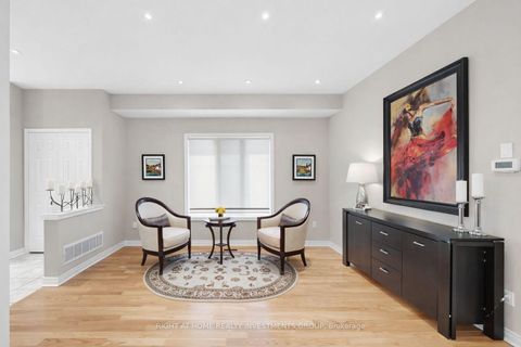 Photo 6 at 48 Idyllwood Avenue, Westbrook, Richmond Hill