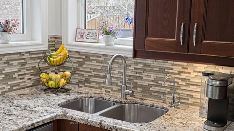 Photo 11 at 48 Idyllwood Avenue, Westbrook, Richmond Hill