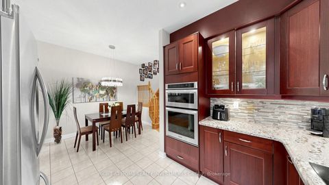 Photo 12 at 48 Idyllwood Avenue, Westbrook, Richmond Hill