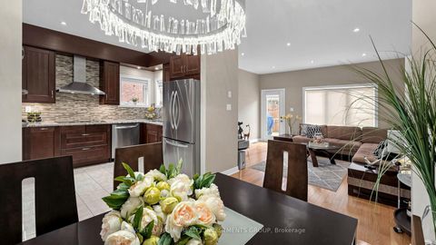 Photo 13 at 48 Idyllwood Avenue, Westbrook, Richmond Hill