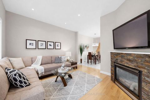 Photo 14 at 48 Idyllwood Avenue, Westbrook, Richmond Hill