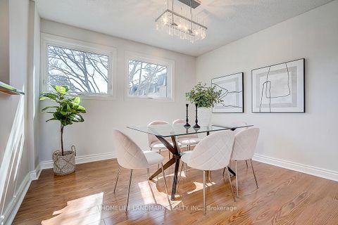 Photo 11 at 40 Henderson Drive, Aurora Highlands, Aurora