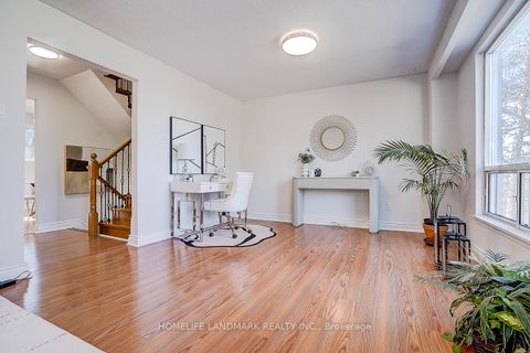 Photo 21 at 40 Henderson Drive, Aurora Highlands, Aurora