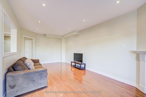 Photo 17 at 6 Lorridge Street, Oak Ridges Lake Wilcox, Richmond Hill