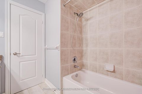 Photo 37 at 6 Lorridge Street, Oak Ridges Lake Wilcox, Richmond Hill