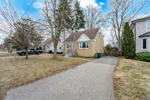 Photo 0 at 109 Pleasant Avenue, Newtonbrook West, Toronto
