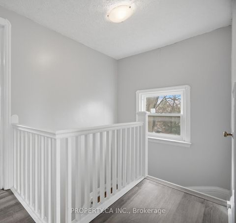 Photo 16 at 109 Pleasant Avenue, Newtonbrook West, Toronto