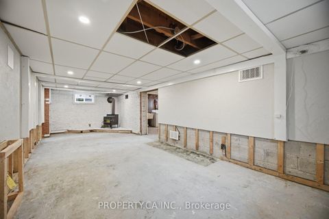 Photo 22 at 109 Pleasant Avenue, Newtonbrook West, Toronto