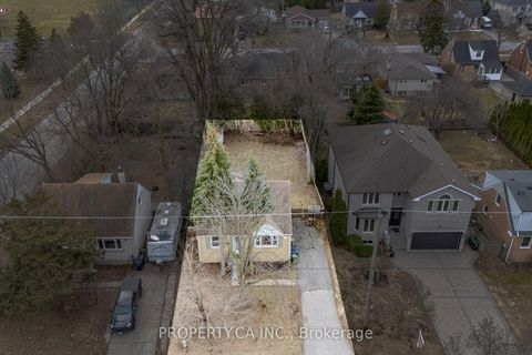 Photo 34 at 109 Pleasant Avenue, Newtonbrook West, Toronto