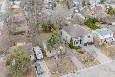 Photo 35 at 109 Pleasant Avenue, Newtonbrook West, Toronto