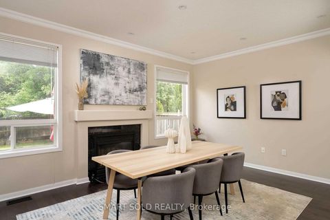 Photo 5 at 99 Aloe Avenue, Oak Ridges Lake Wilcox, Richmond Hill