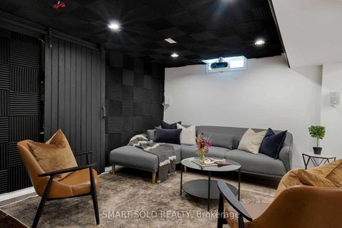 Photo 20 at 99 Aloe Avenue, Oak Ridges Lake Wilcox, Richmond Hill