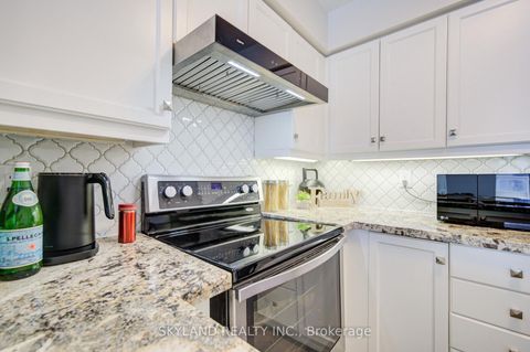 Photo 8 at 1511 - 8 Rean Drive, Bayview Village, Toronto