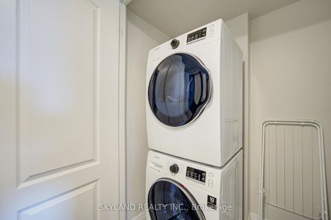 Photo 16 at 1511 - 8 Rean Drive, Bayview Village, Toronto