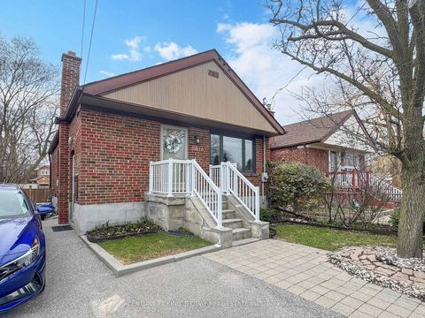 Photo 0 at 330 Kennedy Road, Cliffside, Toronto