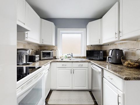 Photo 7 at 330 Kennedy Road, Cliffside, Toronto