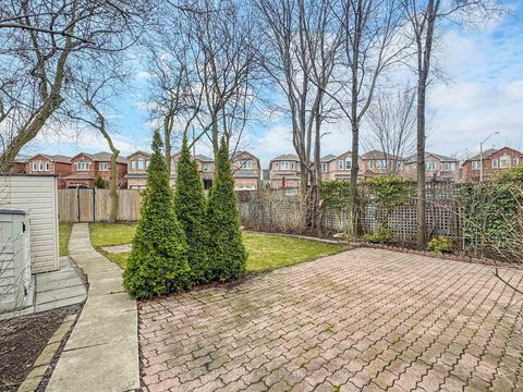 Photo 20 at 330 Kennedy Road, Cliffside, Toronto