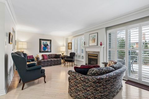 Photo 8 at 44 English Ivy Way, Steeles, Toronto