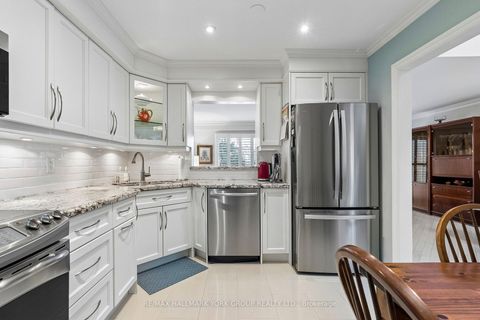 Photo 14 at 44 English Ivy Way, Steeles, Toronto