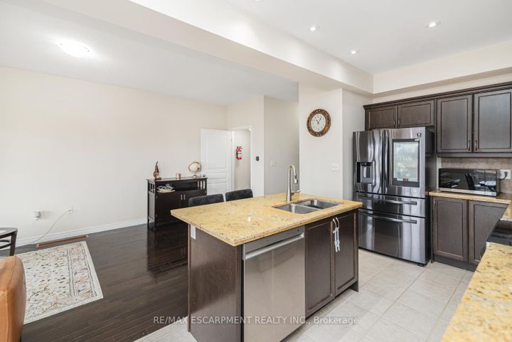 Photo 14 at 13 - 370 Stonehenge Drive, Meadowlands, Hamilton