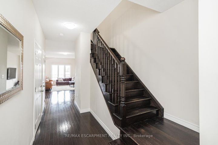 Photo 18 at 13 - 370 Stonehenge Drive, Meadowlands, Hamilton