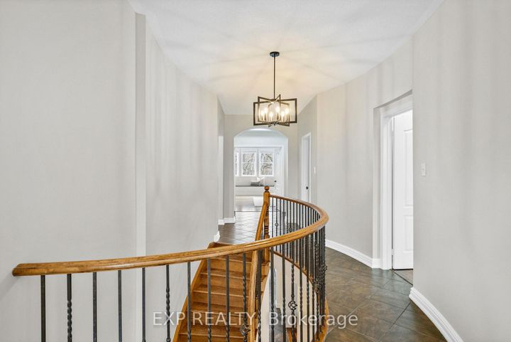 Photo 20 at 106 Arborglen Drive, Georgetown, Halton Hills