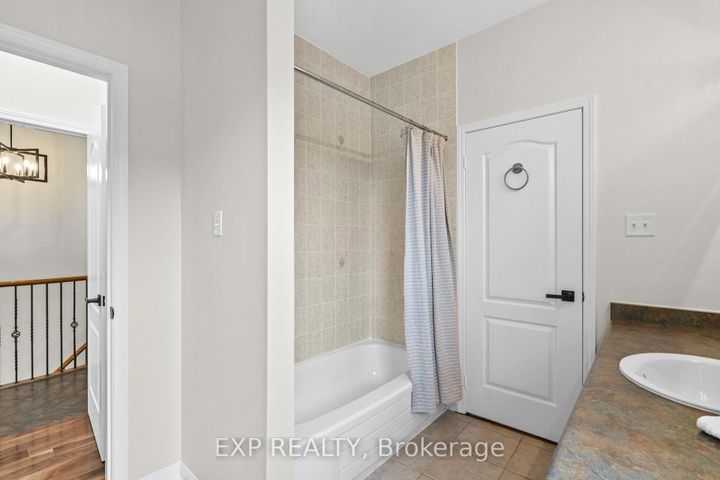 Photo 25 at 106 Arborglen Drive, Georgetown, Halton Hills