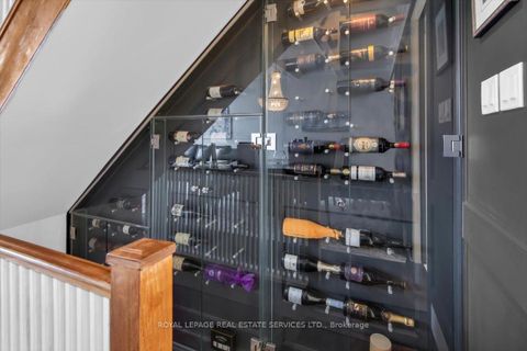 Photo 7 at 239 Heath Street E, Moore Park, Toronto