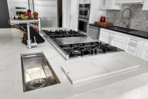 Photo 14 at 239 Heath Street E, Moore Park, Toronto