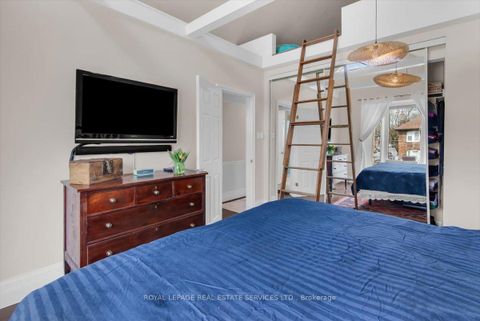 Photo 20 at 239 Heath Street E, Moore Park, Toronto