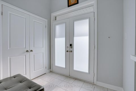 Photo 5 at 47 Clipper Lane, Bowmanville, Clarington