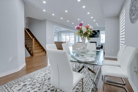 Photo 7 at 47 Clipper Lane, Bowmanville, Clarington