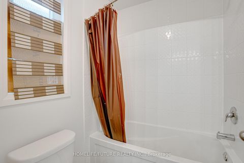 Photo 22 at 47 Clipper Lane, Bowmanville, Clarington