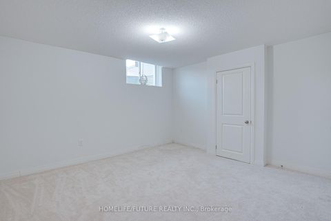 Photo 29 at 47 Clipper Lane, Bowmanville, Clarington