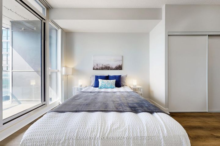 Photo 18 at 2710 - 33 Singer Court, Bayview Village, Toronto