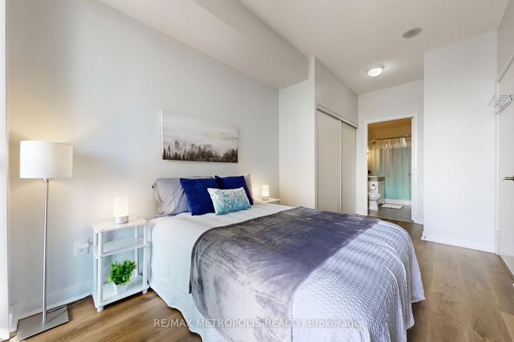 Photo 19 at 2710 - 33 Singer Court, Bayview Village, Toronto